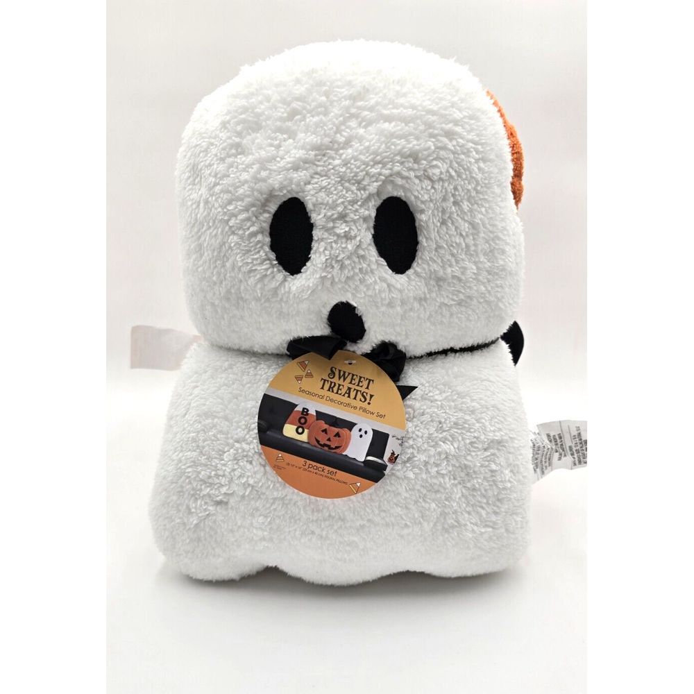 HALLOWEEN ‎ Pillows Set of 3 Pumpkin /Ghost /Candycorn NEW!
